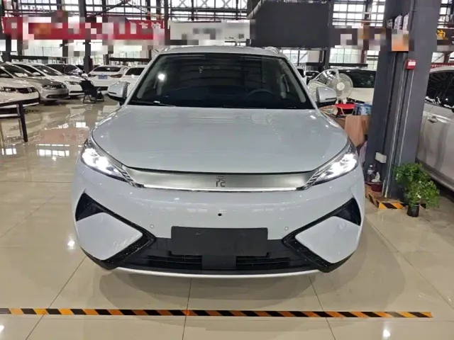 BYD Yuan PLUS — Фото автомобиля 2