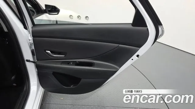 Hyundai Avante CN7 — Фото автомобиля 14