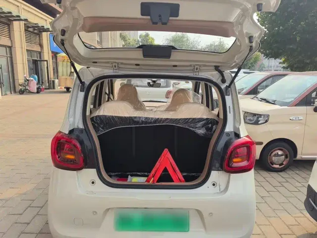 Wuling Hongguang Mini EV — Фото автомобиля 15