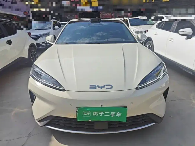 BYD Seal 07 DM-i — Фото автомобиля 2