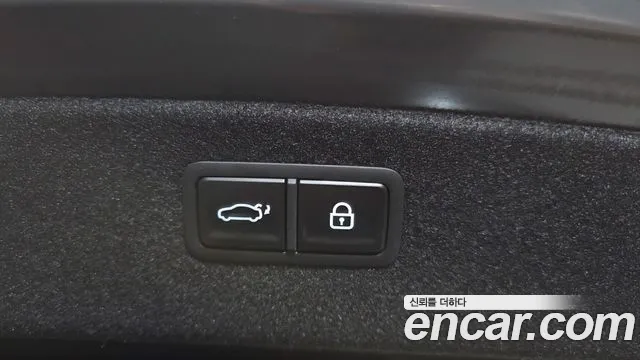 Genesis G80 Бензин 2.5 турбо AWD — Фото автомобиля 7