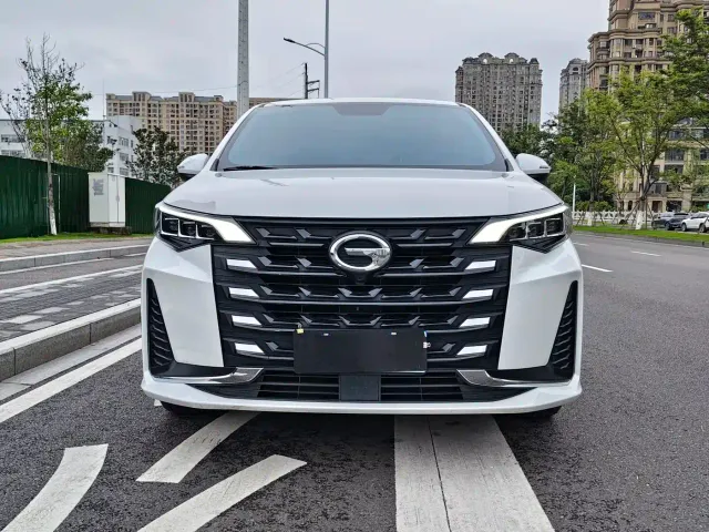 GAC Trumpchi M6 — Фото автомобиля 2