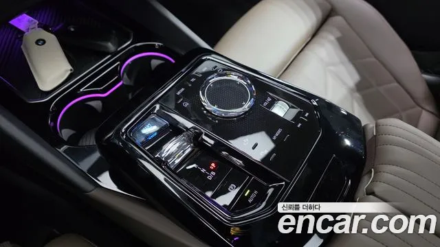 BMW i5 G60 — Фото автомобиля 12