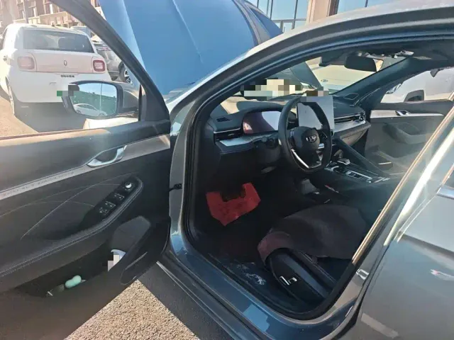 Geely Xingrui — Фото автомобиля 17