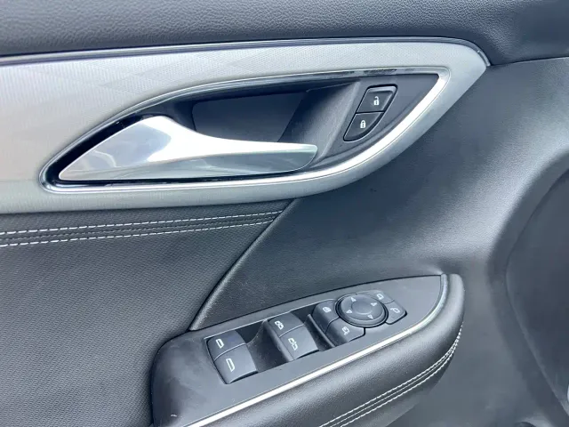 Buick Envision S — Фото автомобиля 20