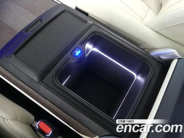 Land Rover Range Rover — Фото автомобиля 14