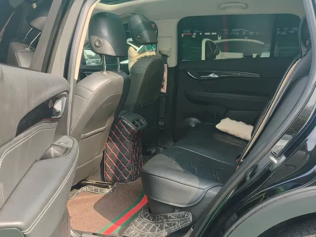 Buick Envision Plus — Фото автомобиля 11