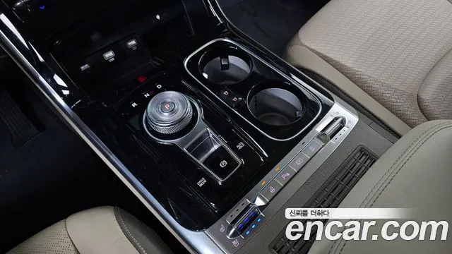 Kia Carnival 4th Gen — Фото автомобиля 12