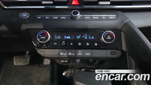 Hyundai Avante CN7 — Фото автомобиля 21