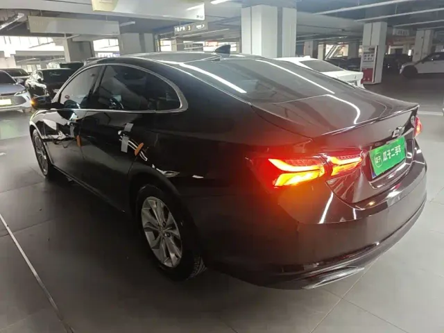 Chevrolet Malibu XL — Фото автомобиля 4