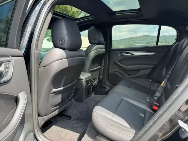 Cadillac CT5 — Фото автомобиля 6