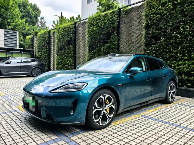 Фотография автомобиля — Shangjie Z7T
