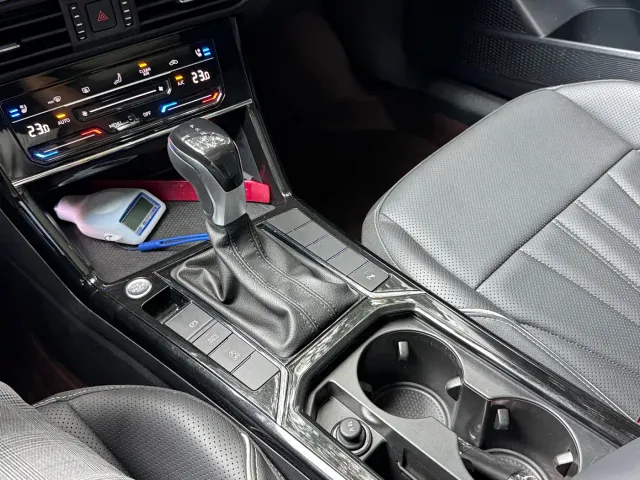 Volkswagen Passat — Фото автомобиля 23