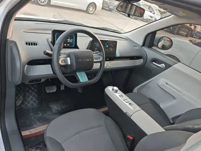 Changan Lumin — Фото автомобиля 9