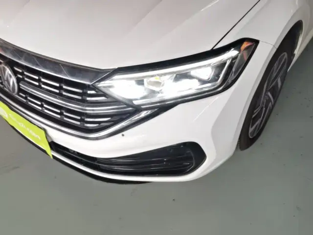 Volkswagen Sagitar — Фото автомобиля 23
