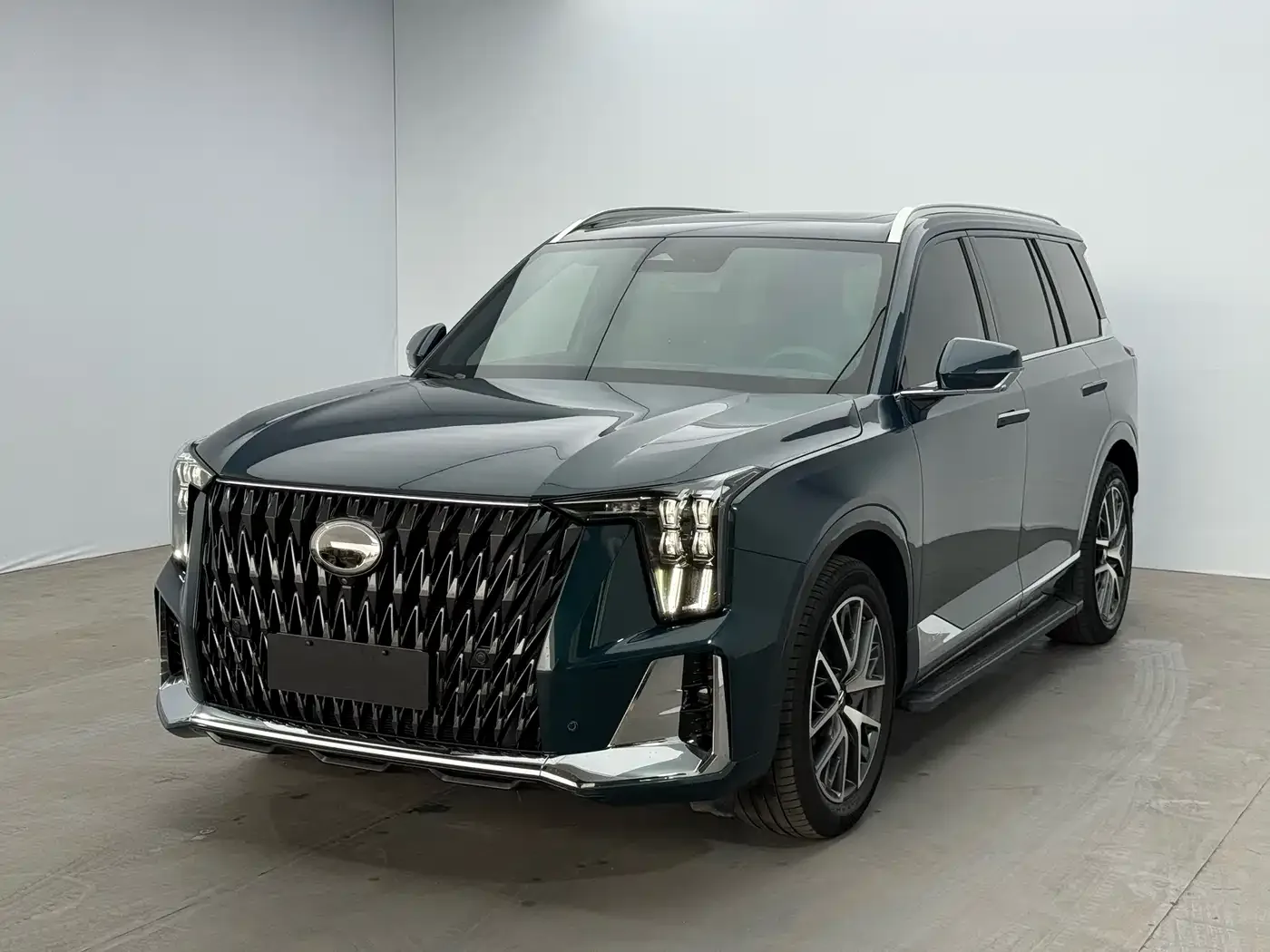 Фотография автомобиля — GAC Trumpchi GS8