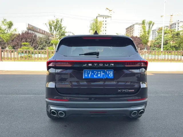 Jetour X70 Plus — Фото автомобиля 5