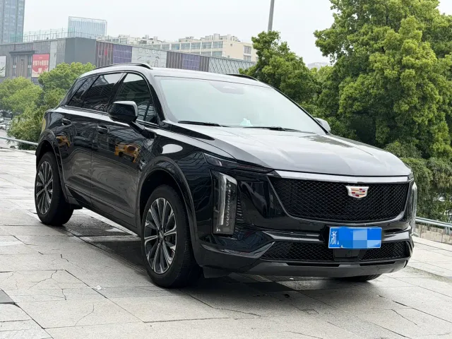 Cadillac XT5 — Фото автомобиля 4