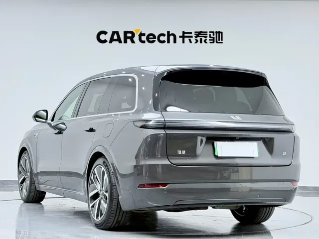 Li Auto L9 — Фото автомобиля 6
