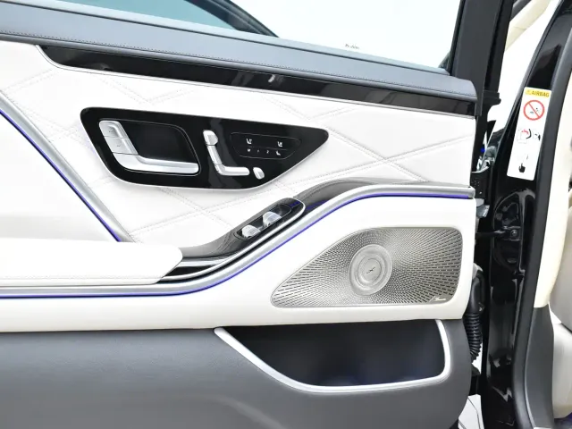 Mercedes-Benz Maybach S-Class — Фото автомобиля 24