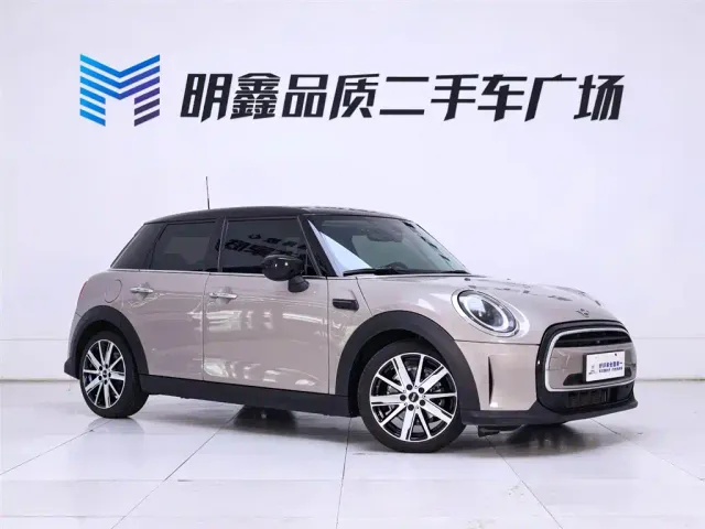 MINI Hatch — Фото автомобиля 5