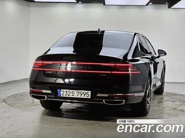 Genesis G90 — Фото автомобиля 4