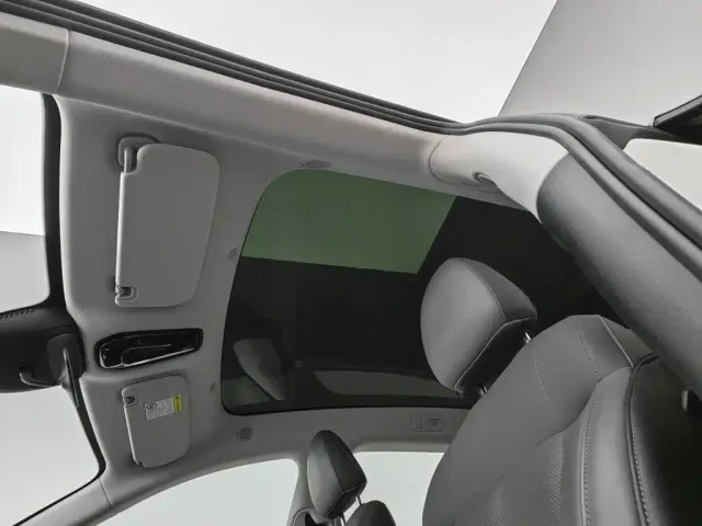 IM Motors LS6 — Фото автомобиля 14