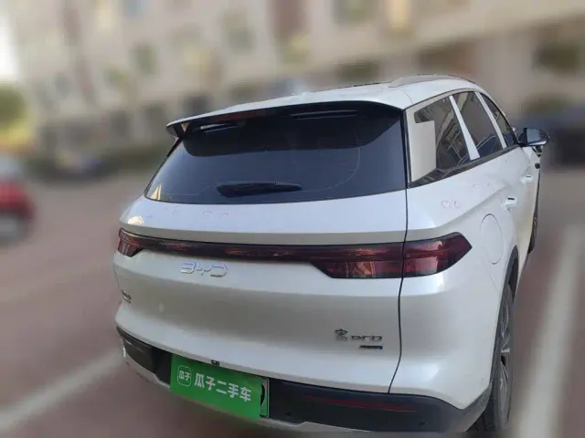 BYD Song Pro — Фото автомобиля 3
