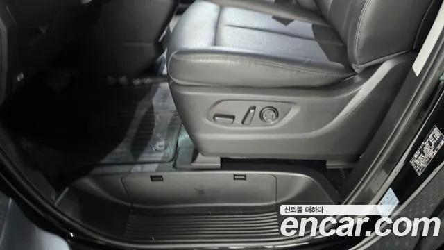 Hyundai Staria — Фото автомобиля 24