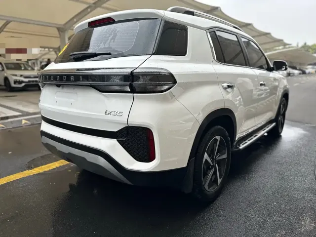 Hyundai ix35 — Фото автомобиля 16