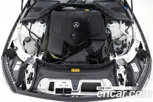 Mercedes-Benz E-Class — Фото автомобиля 6