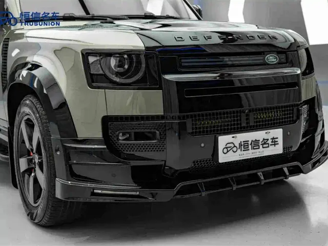 Land Rover Defender — Фото автомобиля 9