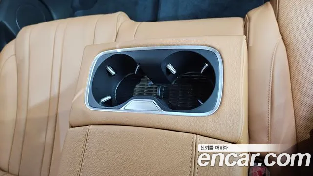 Genesis GV80 2.5T Бензин AWD — Фото автомобиля 30
