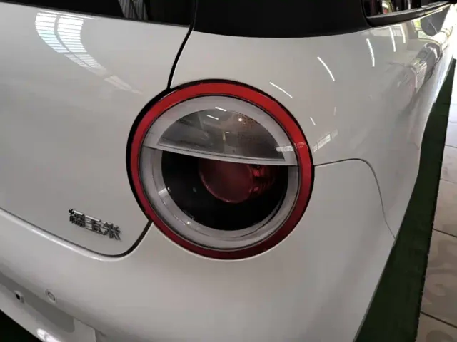 Changan Lumin — Фото автомобиля 7