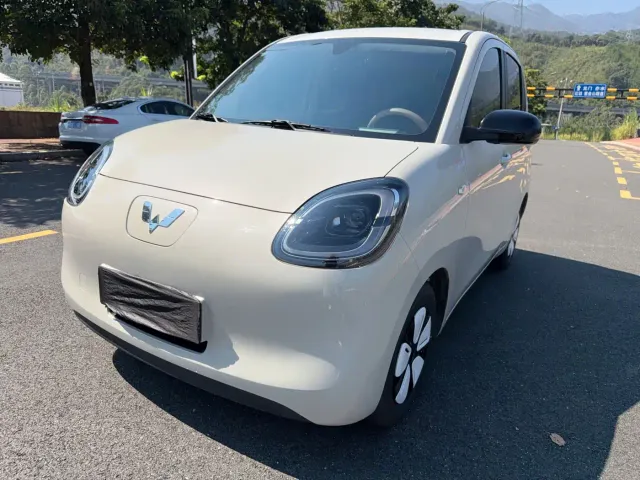 Фотография автомобиля — Wuling Hongguang Mini EV