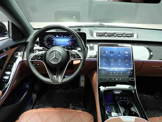 Mercedes-Benz Maybach S-Class — Фото автомобиля 14