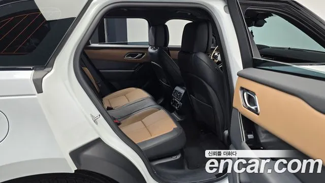 Land Rover Range Rover Velar Range Rover Velar 3.0 P400 Dynamic HSE — Фото автомобиля 12