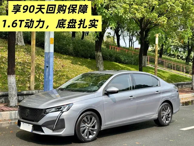 Peugeot 408 — Фото автомобиля 2