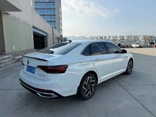 Volkswagen Sagitar — Фото автомобиля 6
