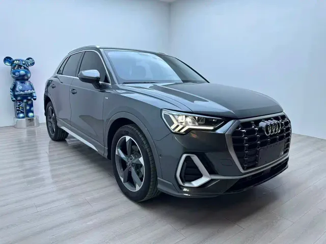 Audi Q3 — Фото автомобиля 2