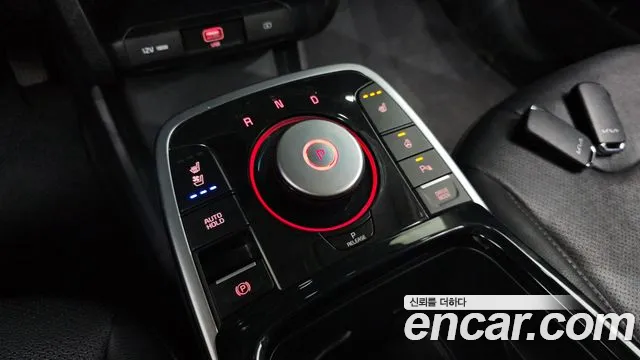 Kia Niro Niro Plus Air — Фото автомобиля 9