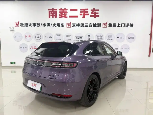 Aito M5 — Фото автомобиля 5