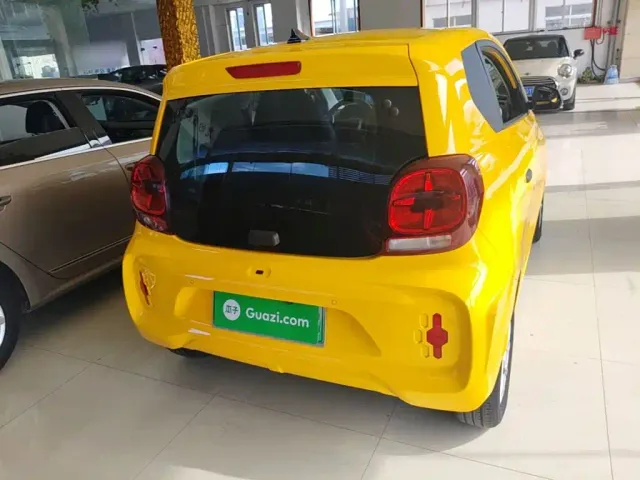 Roewe Clever — Фото автомобиля 5