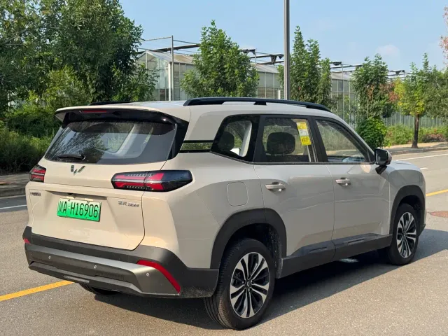 Wuling Starlight 560 — Фото автомобиля 10