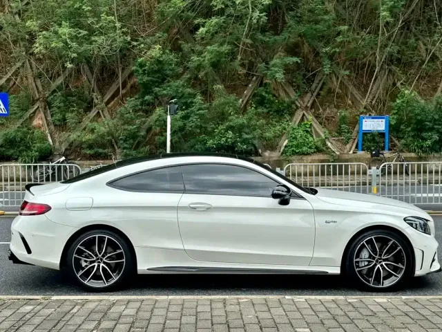 Mercedes-Benz C-Class AMG — Фото автомобиля 8