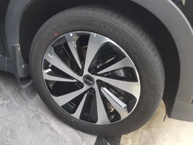 BYD Song PLUS — Фото автомобиля 6