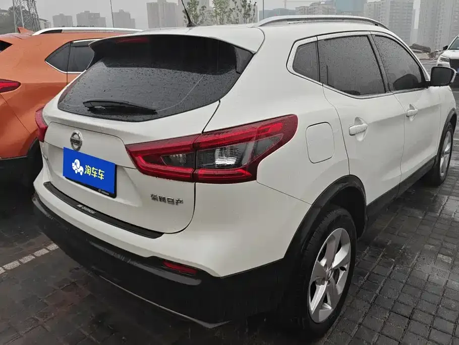 Nissan Qashqai 2021 2.0L CVT Smart Version — Фото автомобиля 3