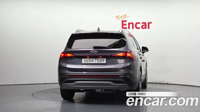Hyundai Santafe — Фото автомобиля 4
