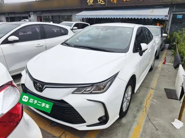 Toyota Corolla — Фото автомобиля 2