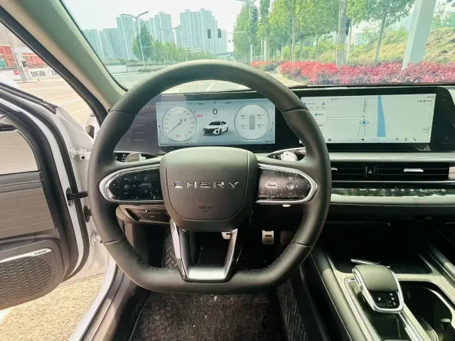 Chery Arrizo 8 — Фото автомобиля 7